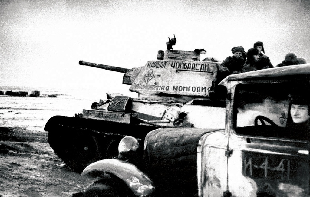 Танковая колонна «Революционная Монголия»