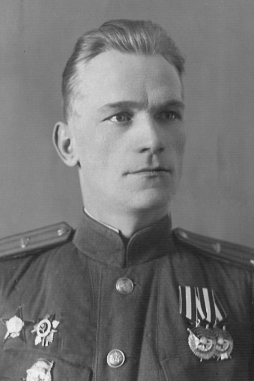 Аксенов Александр Степанович