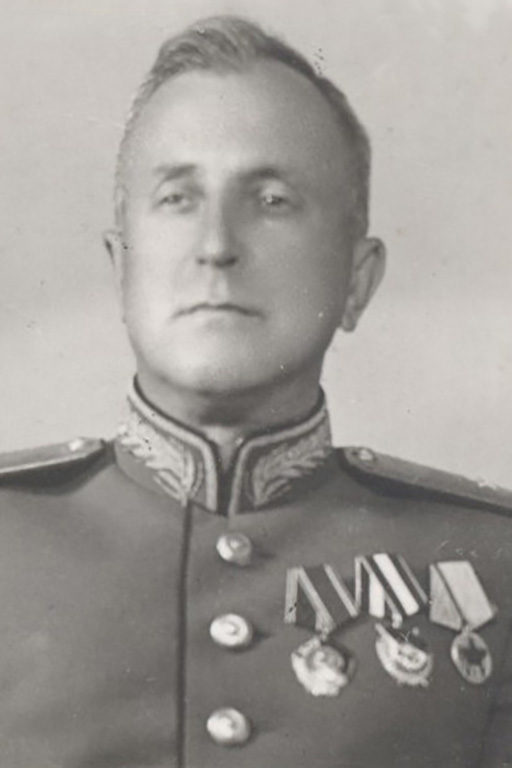 Земляков Михаил Иванович