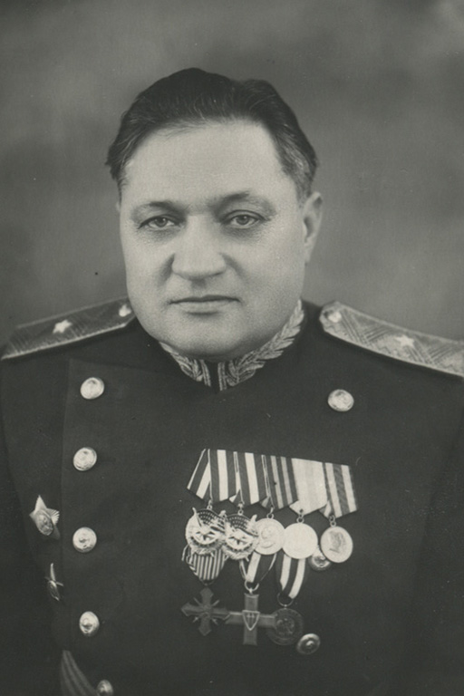 Пахомов Максим Иванович