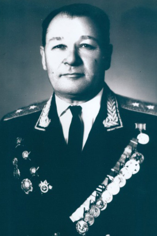 Захаров Геннадий Васильевич